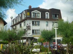 Hotel Ezeiza, San Sebastián